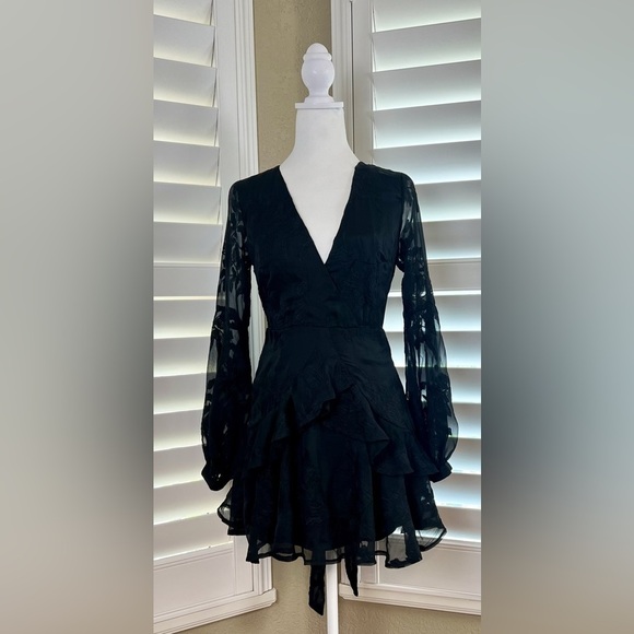 Black Dress W/Lace, Sheer Back Sz XS-2, by Hello Molly - Picture 4 of 7